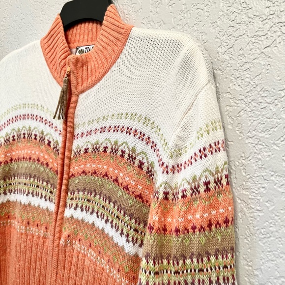 Tiara International Peach White Classic Knitted Front Zip mock Casual Sweater - Picture 4 of 9